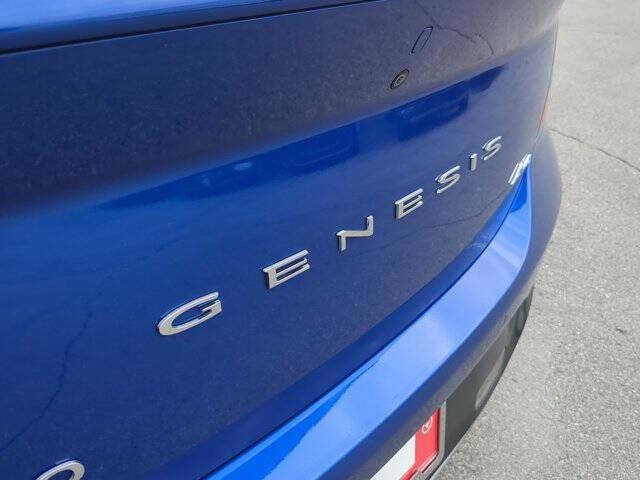 2022 Genesis G70