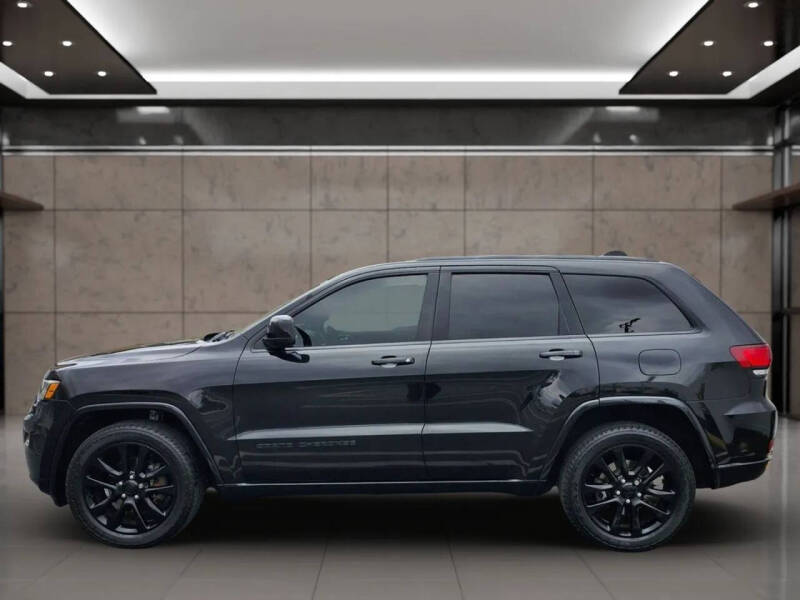 2019 Jeep Grand Cherokee Altitude