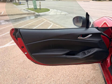 2016 Mazda MX-5 Miata Sport