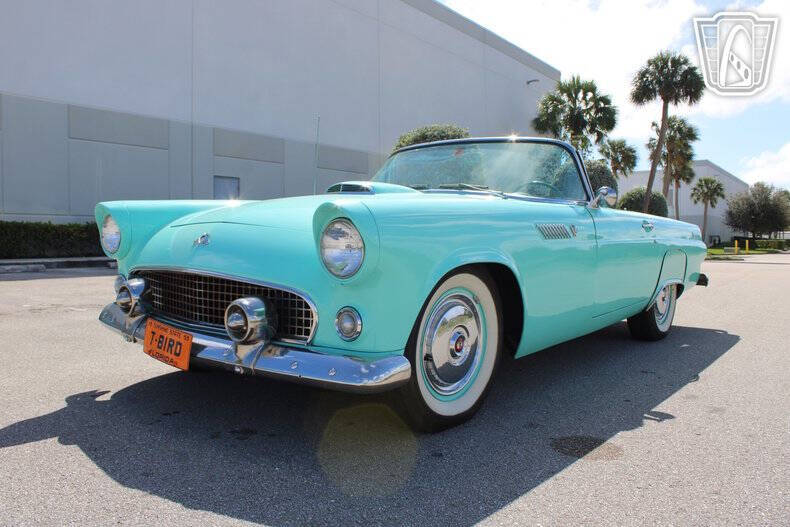 1955 Ford Thunderbird