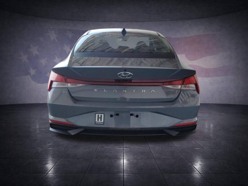 2021 Hyundai Elantra