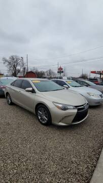 2015 Toyota Camry for sale at Smithburg Automotive in Fairfield IA