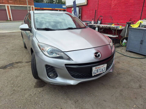 2013 Mazda MAZDA3 i Grand Touring