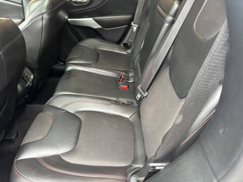 2018 Jeep Cherokee Trailhawk