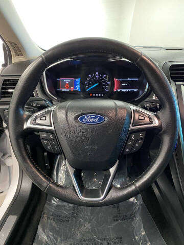 2019 Ford Fusion Energi Titanium
