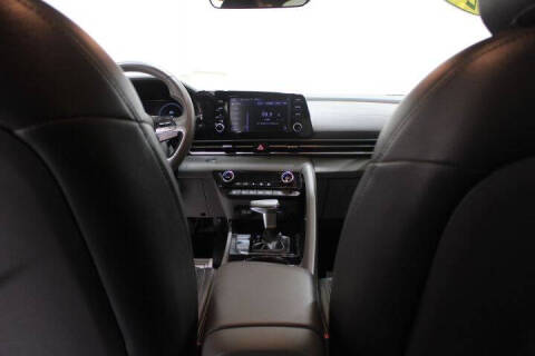 2022 Hyundai Elantra