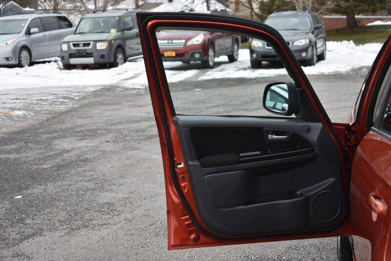 2010 Suzuki SX4 Crossover