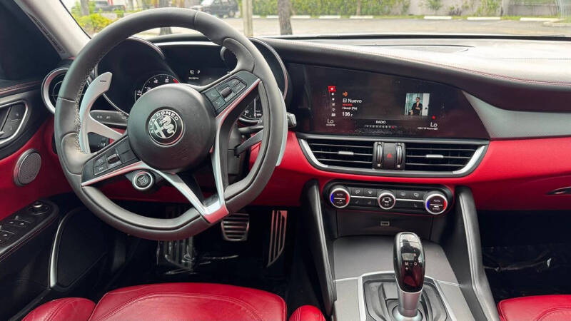 2018 Alfa Romeo Giulia Ti Sport