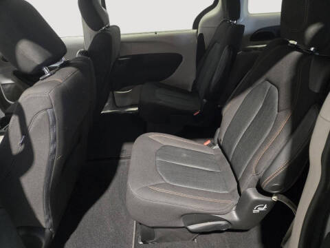 2020 Chrysler Pacifica Touring