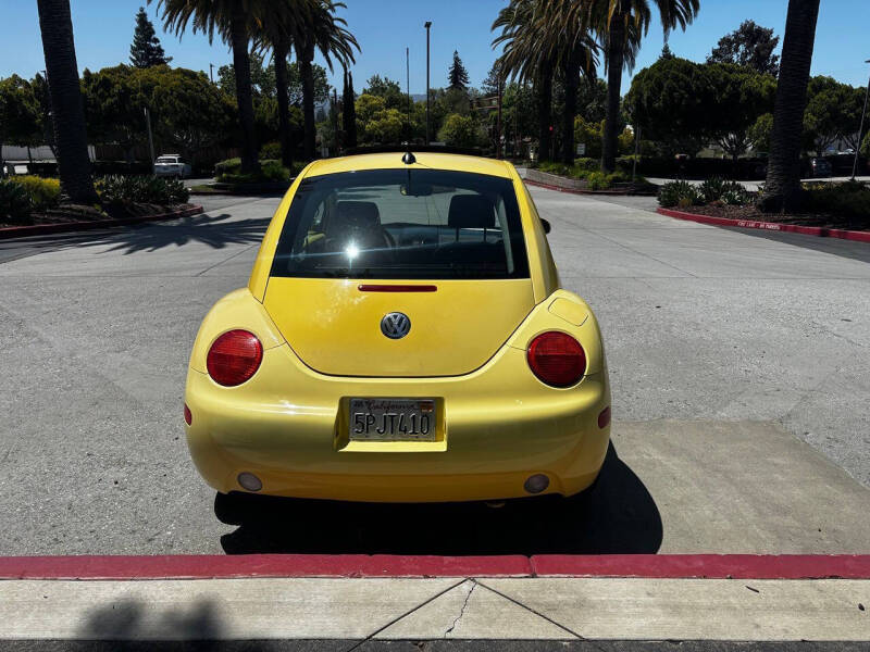 2005 Volkswagen New Beetle GLS