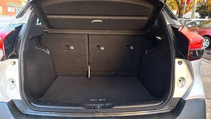 2019 Nissan Kicks SV