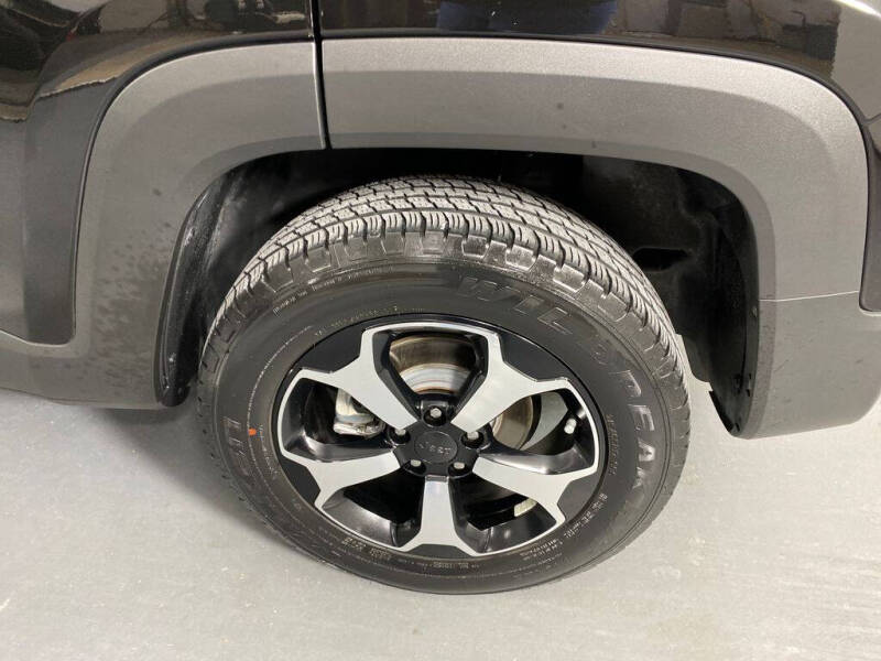 2022 Jeep Renegade Trailhawk