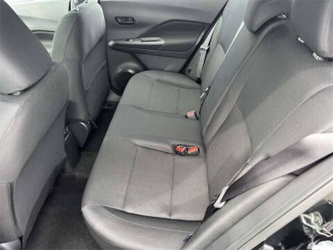 2025 Nissan Kicks Play S