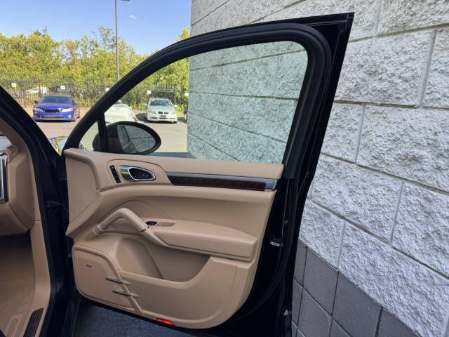 2013 Porsche Cayenne S