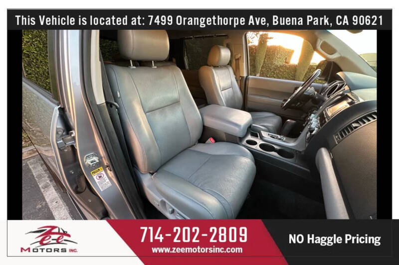 2013 Toyota Sequoia Platinum