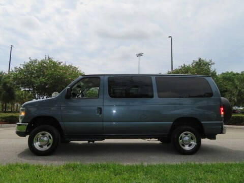 2014 Ford E-Series E-150 XLT