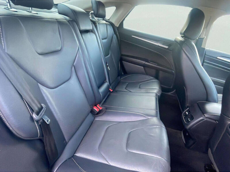 2020 Ford Fusion Energi Titanium