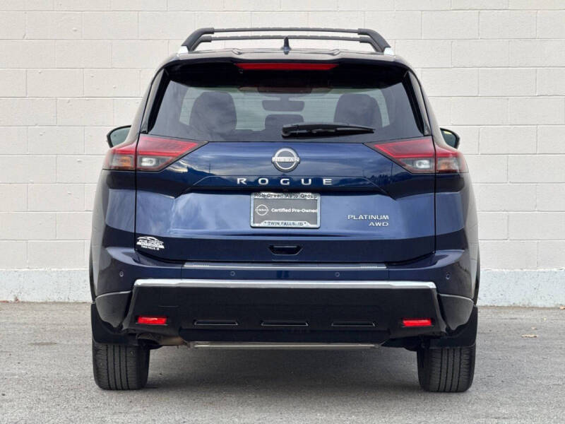 2024 Nissan Rogue Platinum
