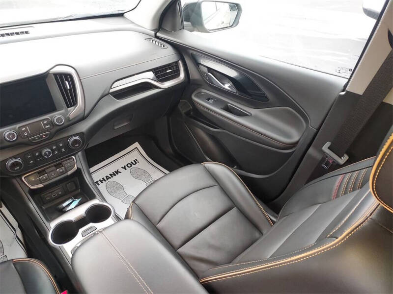 2022 GMC Terrain AT4