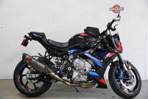 2024 BMW M 1000 R