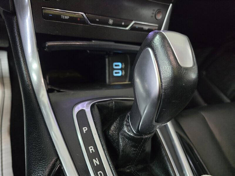 2016 Ford Edge Titanium