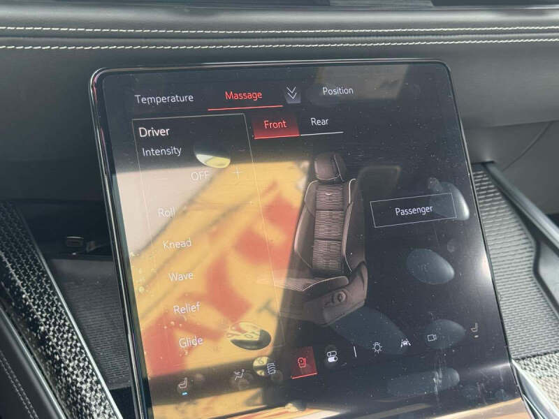 2025 Cadillac Escalade-V