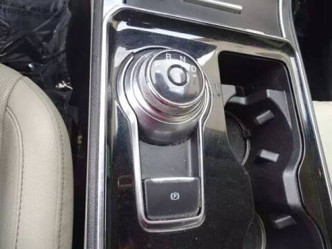 2020 Ford Edge Titanium