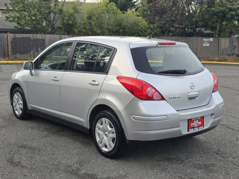 2011 Nissan Versa 1.8 S
