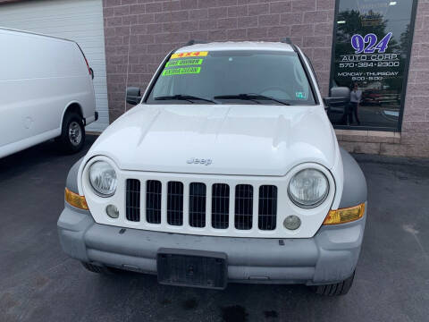 2005 Jeep Liberty for sale at 924 Auto Corp in Sheppton PA