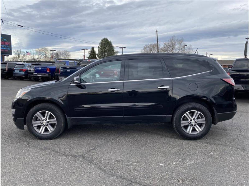2017 Chevrolet Traverse LT