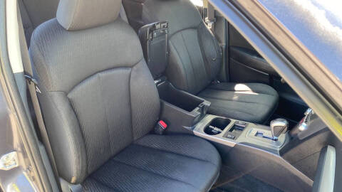 2010 Subaru Outback 2.5i Premium