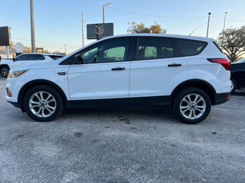 2019 Ford Escape S