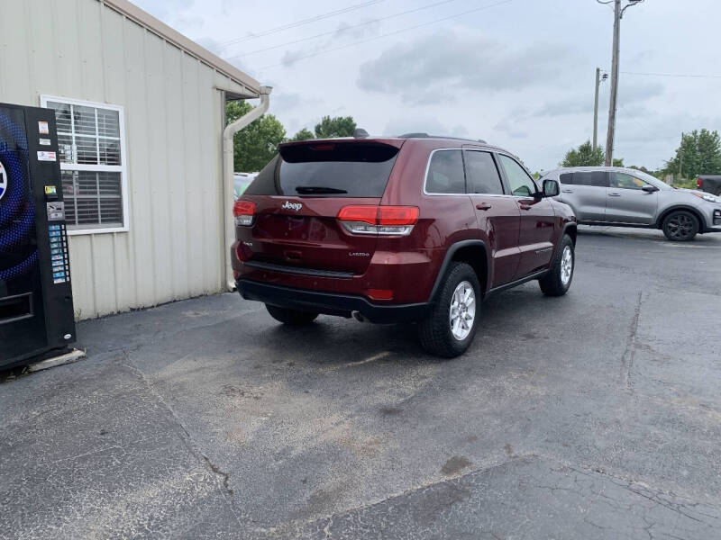 2019 Jeep Grand Cherokee Laredo