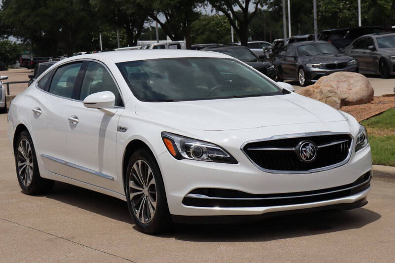 2017 Buick LaCrosse Essence