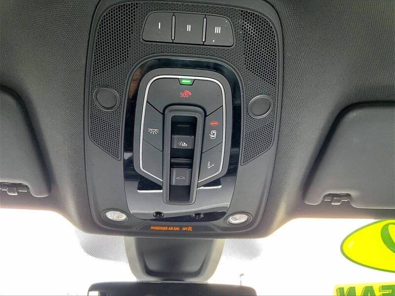 2019 Audi SQ5 3.0T quattro Premium Plus