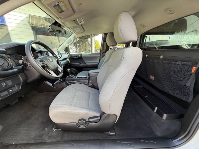 2021 Toyota Tacoma SR