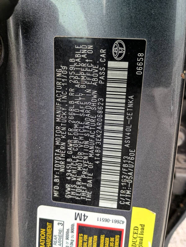 2010 Toyota Camry LE