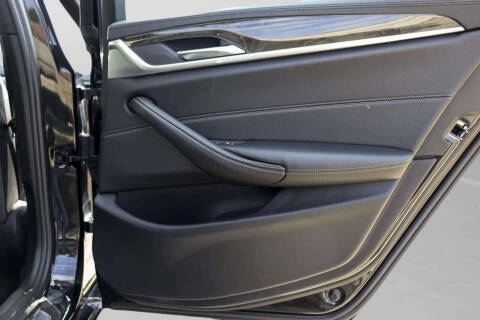 2017 BMW 5 Series 530i xDrive