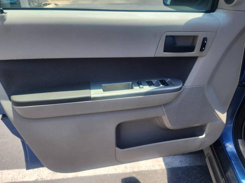 2009 Ford Escape XLT