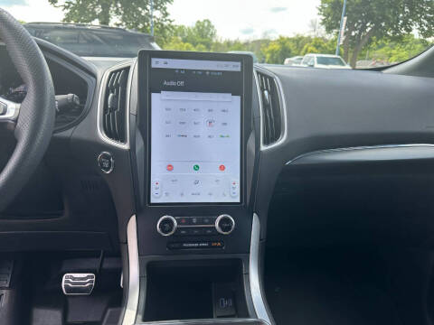 2024 Ford Edge ST-Line