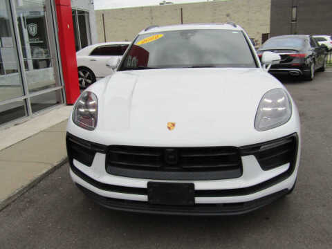 2022 Porsche Macan