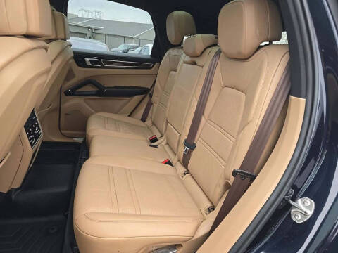 2019 Porsche Cayenne S