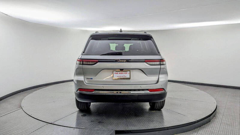 2023 Jeep Grand Cherokee