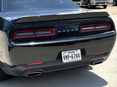 2020 Dodge Challenger SXT