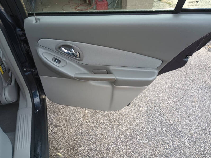 2005 Chevrolet Malibu LS