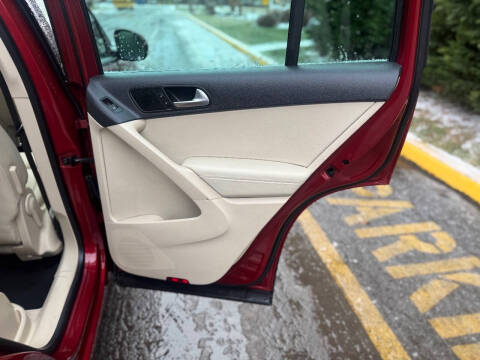 2015 Volkswagen Tiguan S