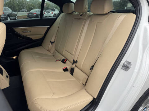 2017 BMW 3 Series 330i