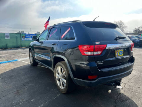 2012 Jeep Grand Cherokee Laredo
