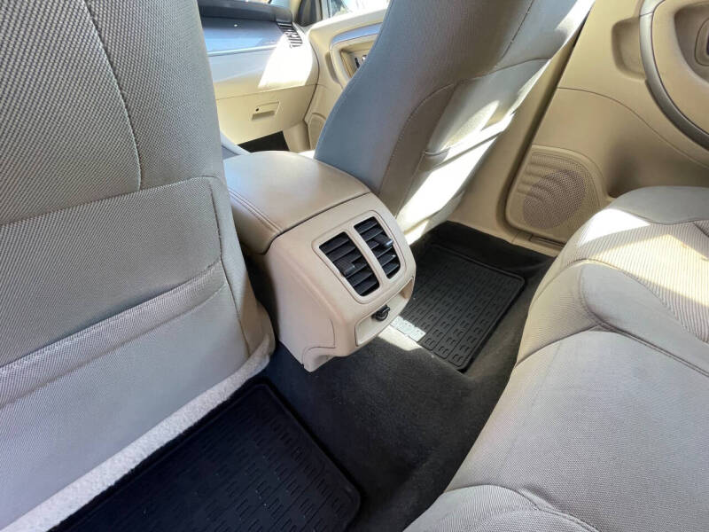 2015 Ford Taurus SEL