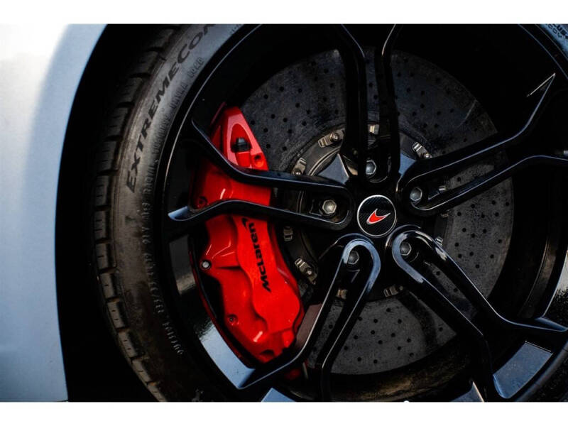 2012 McLaren MP4-12C